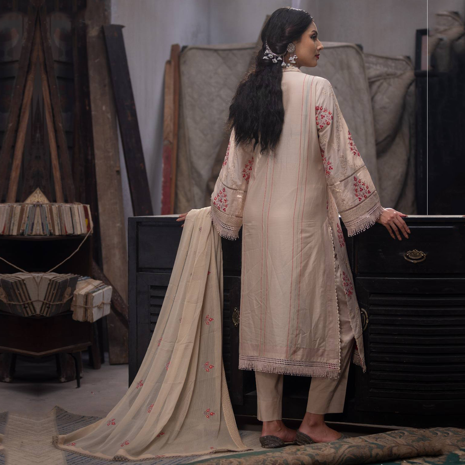 TriTex SHEHZADI Embroidered Lawn with Chiffon | SZ-2506