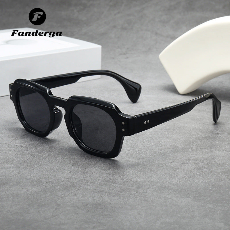 Women's Fashion Style Personalized Beach Sunglasses