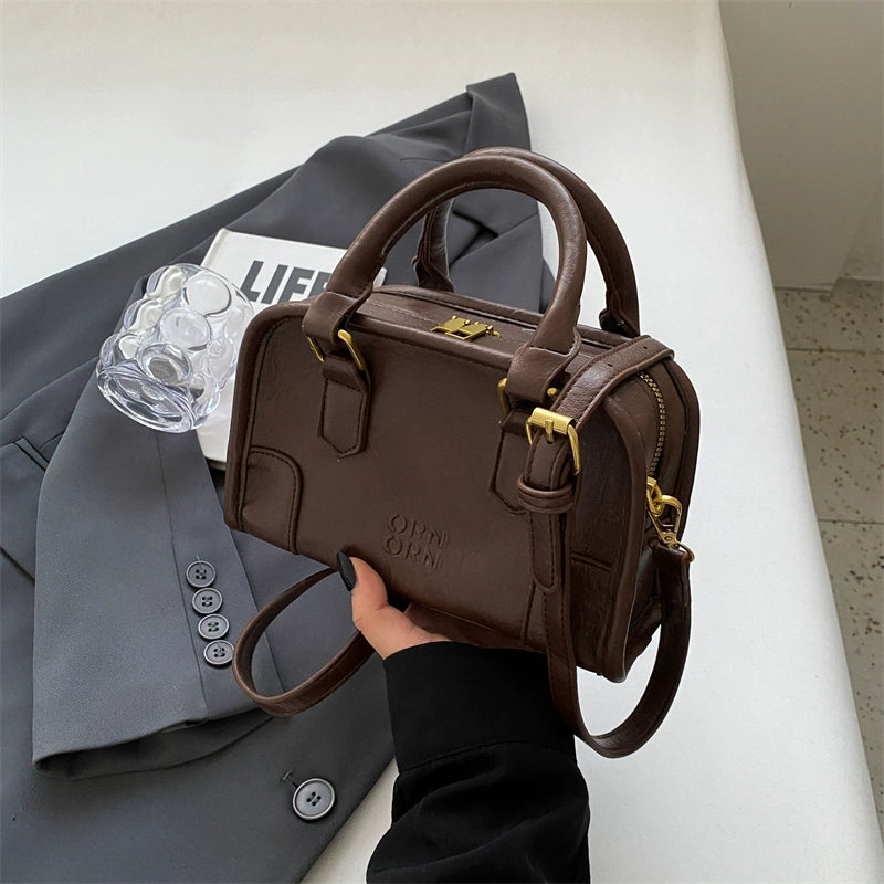 Women's Retro Leather Small Bag