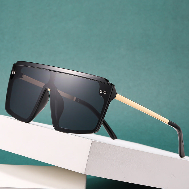 Women's Large Frame Fashion Integrated Sunglasses