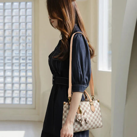 Women's Leather Large Capacity Shoulder Bag