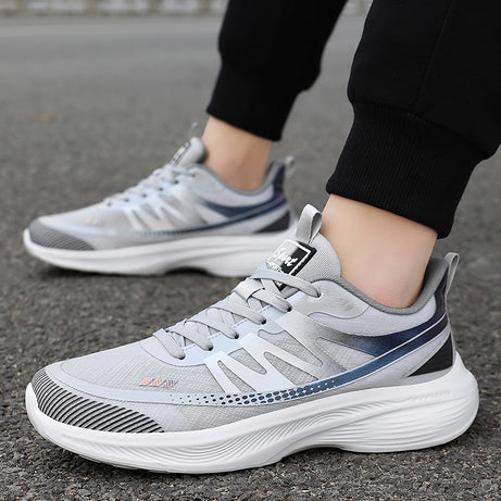 Men's Flying Woven Breathable Running Shoes