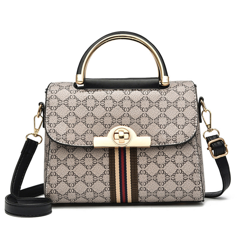 Women's Fashion Handbag Large Capacity Retro Shoulder Bag