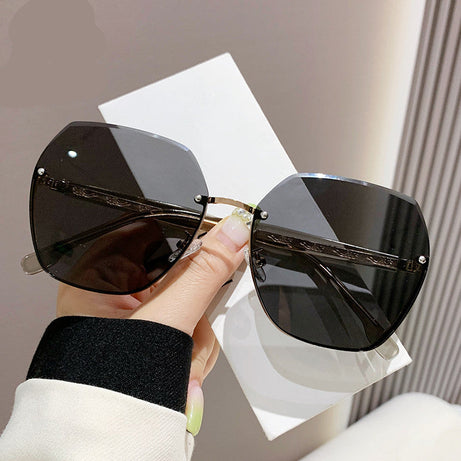 Women's Polygonal Round Face Thin UV Protection Sunglasses