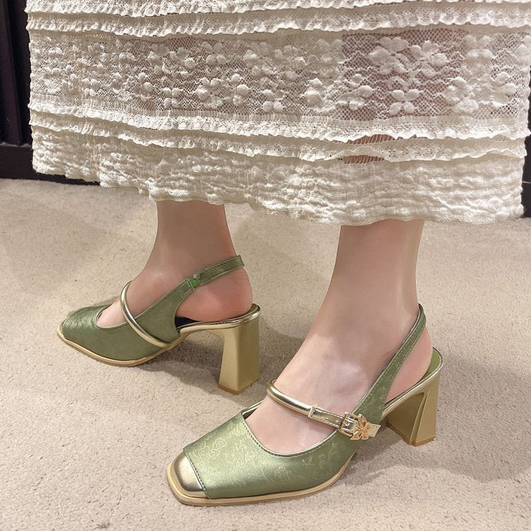 Women's Closed Toe Strap Buckle Luxury Sandals