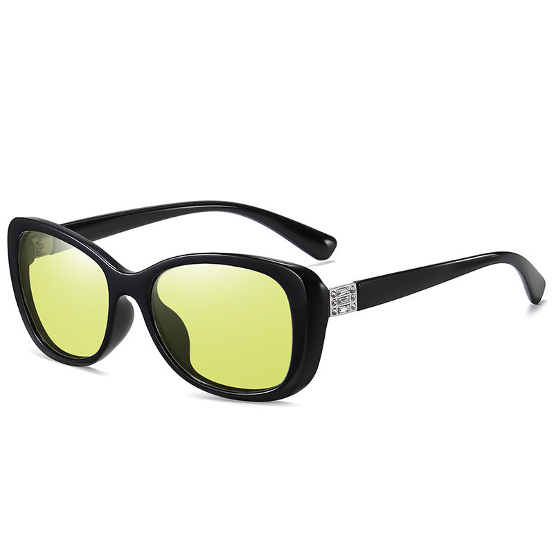 Women's Polarized Metal Small Frame Color-changing Sunglasses