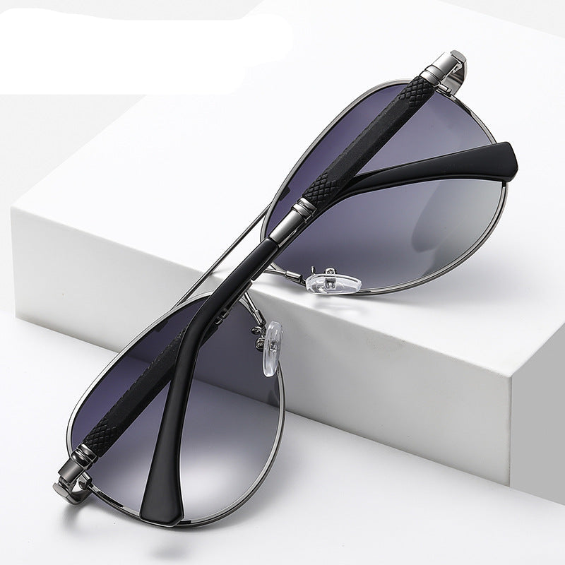 Men's Color-changing Memory Metal Night Vision Sunglasses