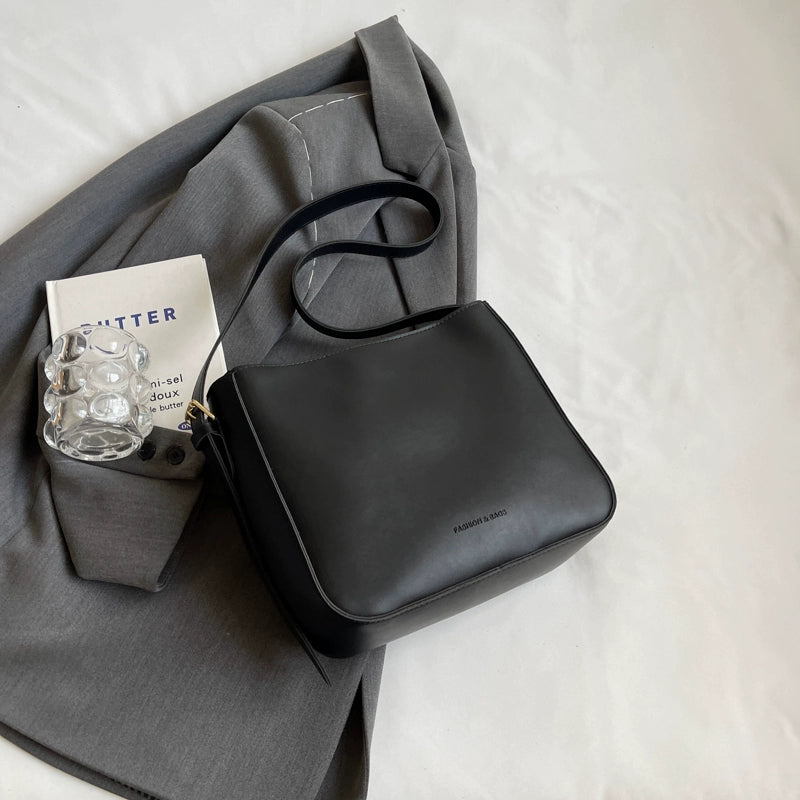 Women's Leather Casual Shoulder Bucket Bag