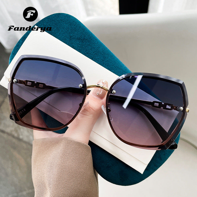 Women's Fashion Big Face Thin Frameless Trimmed Sunglasses