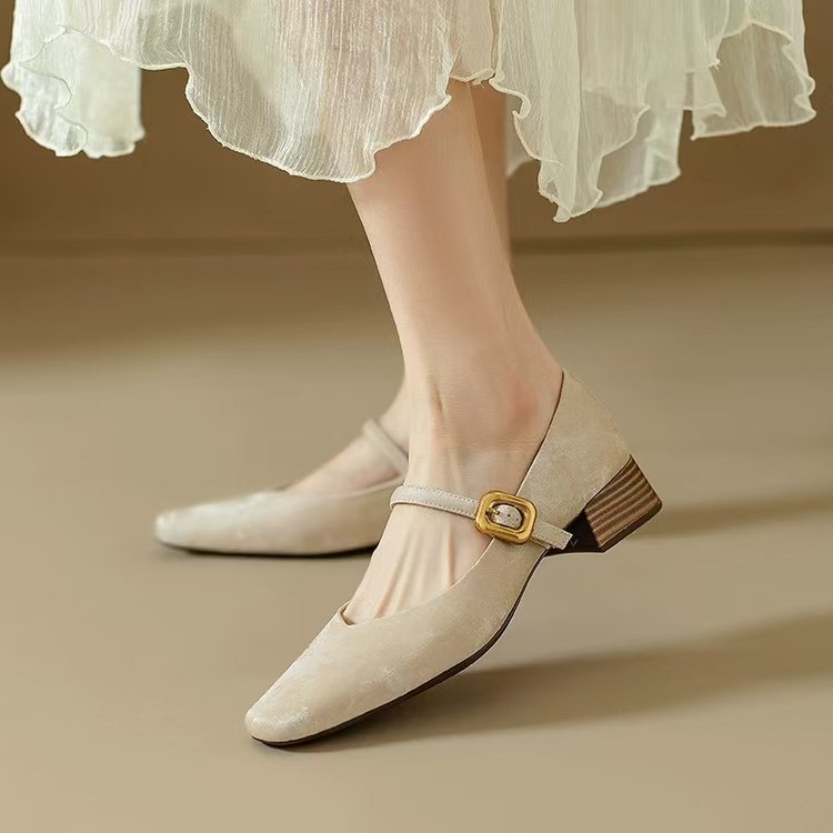 Women's Square Toe Elegant Buckle Leather Shoes