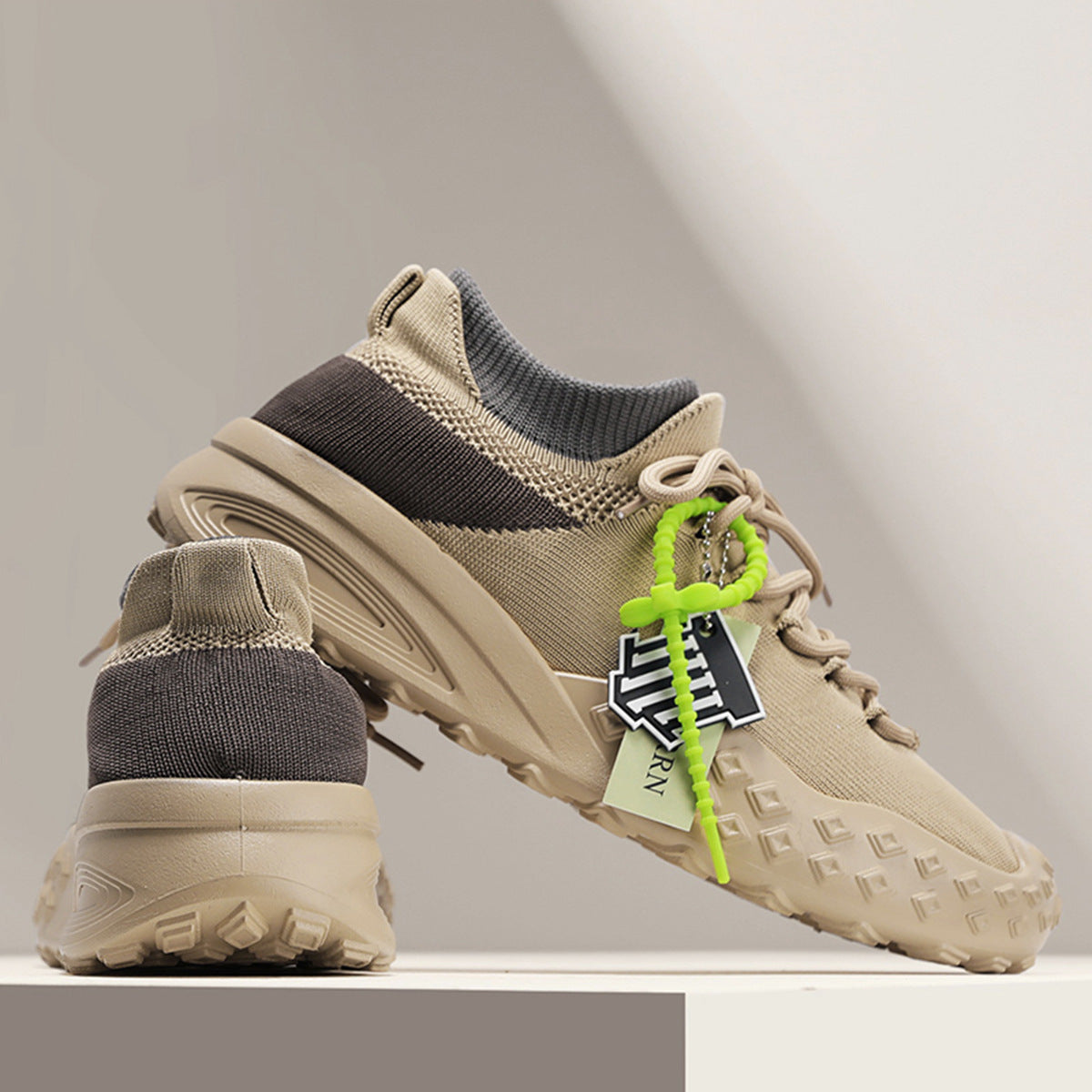 Men's Fashion Flying Knitting Casual Shoes