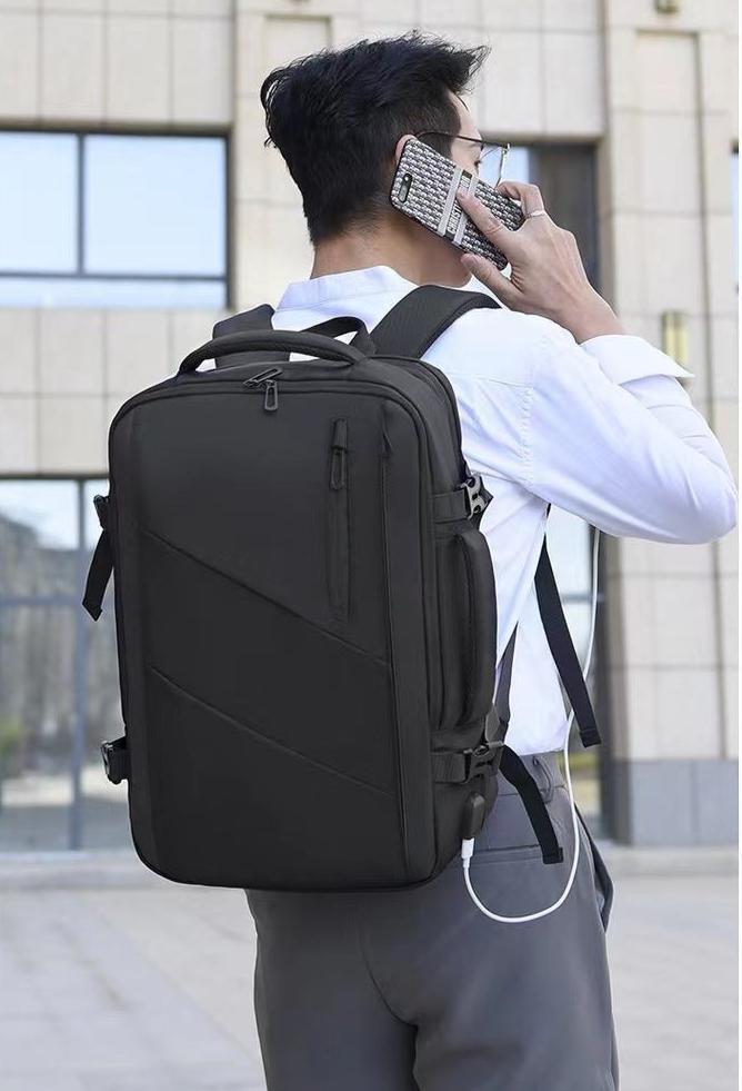 Men's Large Capacity Stylish Backpack
