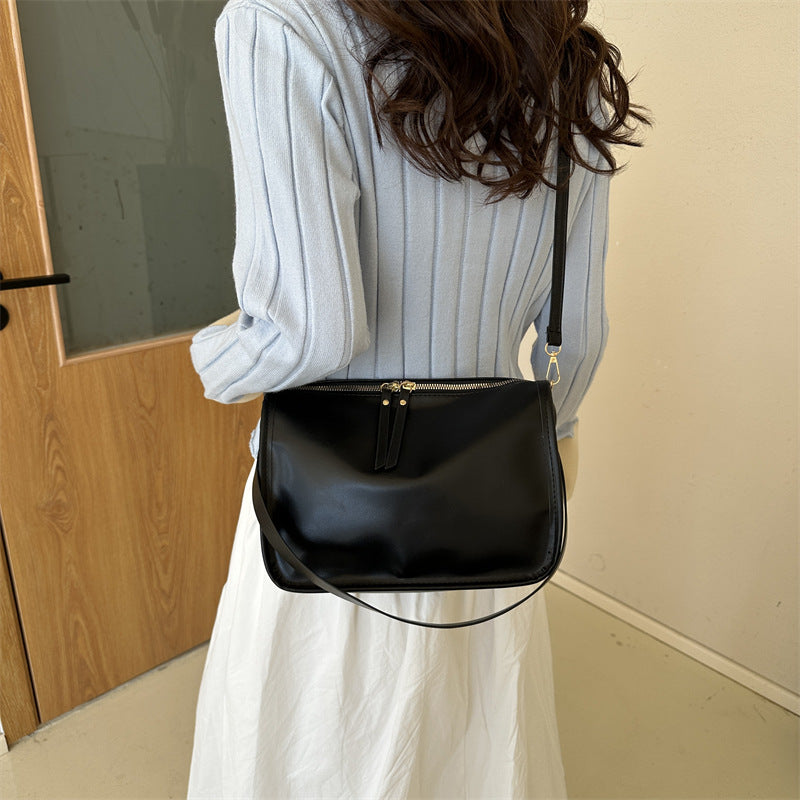 Women's Stylish Leather Shoulder Bag