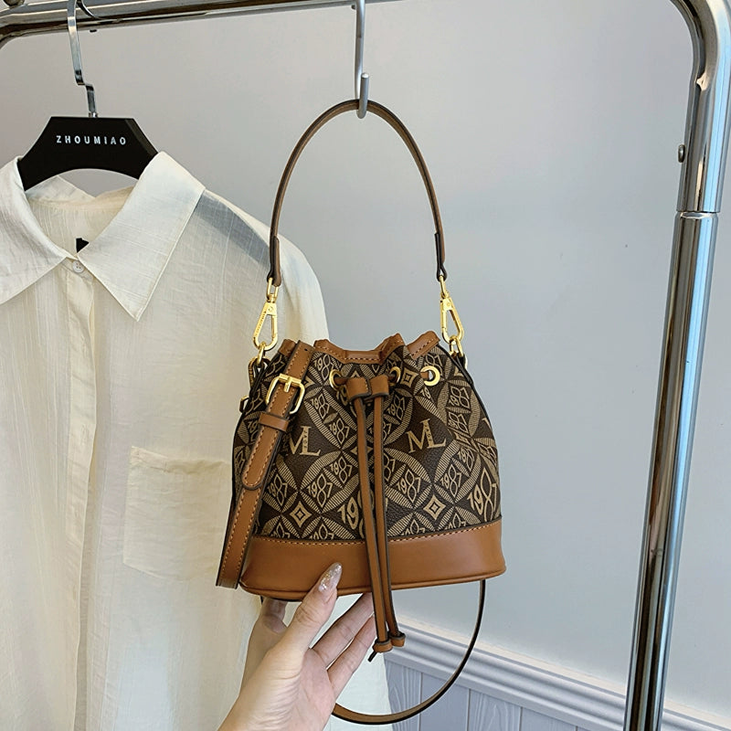 Women's Retro Fashion Bucket Style Bag