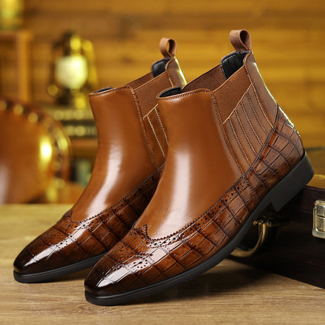 Men's Leather Large Size Pointed Martin Boots