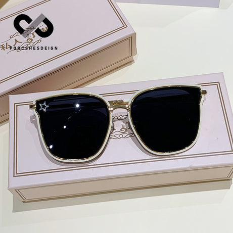 Women's Metal Retro Square Sunshade Anti-ultraviolet glasses