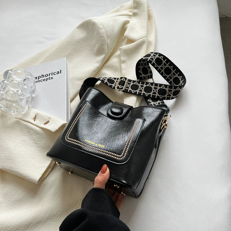 Women's Leather Casual Versatile Small Bag