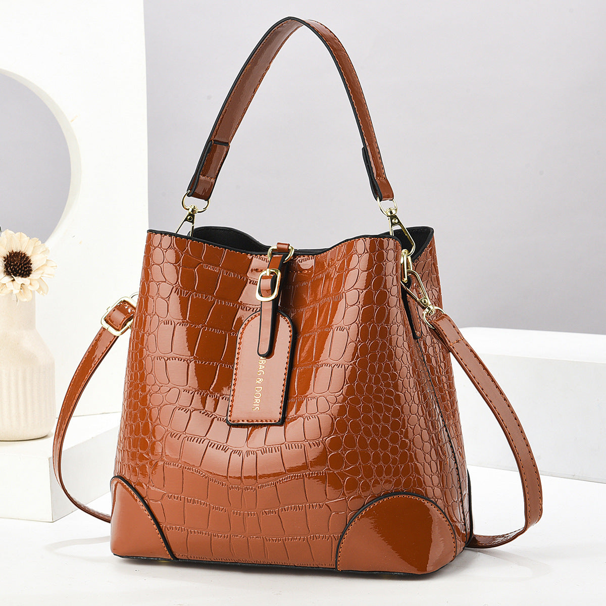 Women's Bucket Bag Crocodile Pattern Shoulder Bag