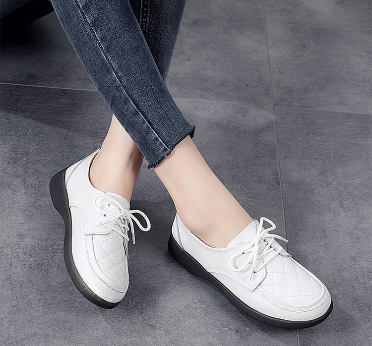 Women's Leather Fashionable Casual Shoes