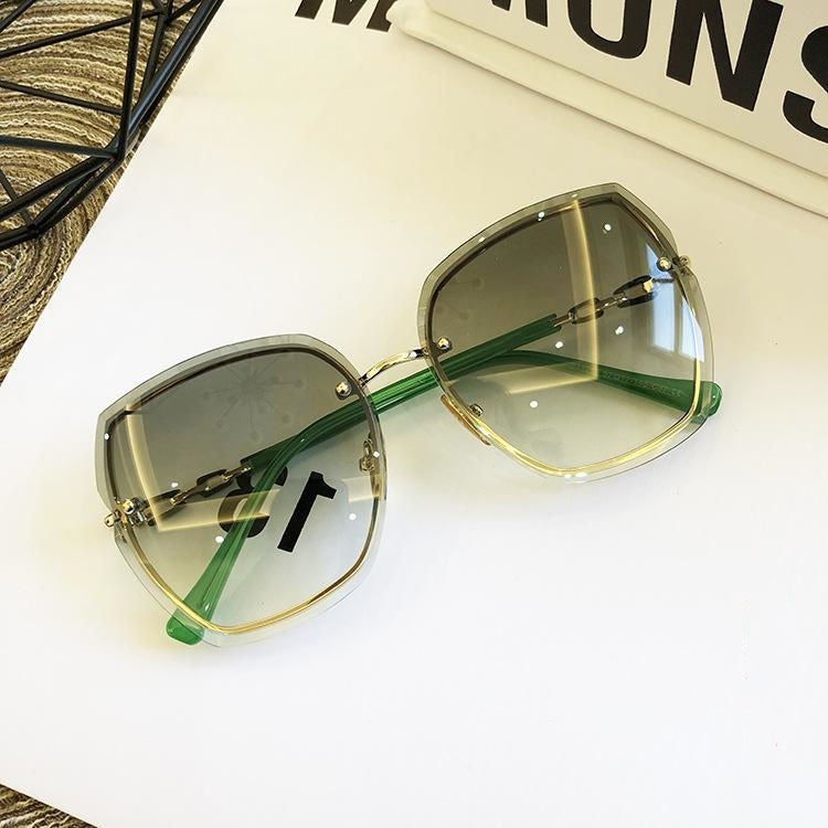 Women's Big Frame UV Protection Fashion Sunglasses