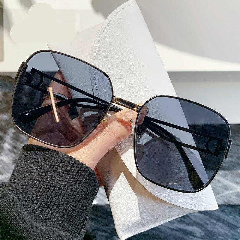 Women's Metal Fashion UV Protection Summer Sunglasses