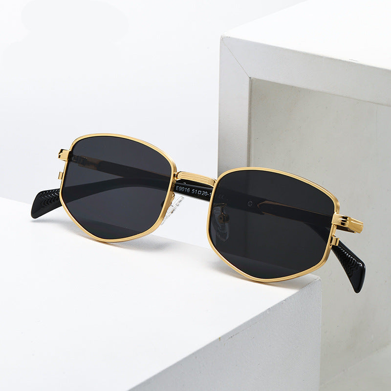 Men's Small Frame Metal Retro Style Sunglasses