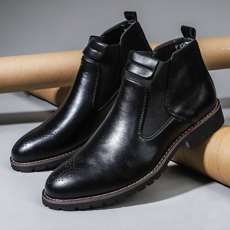 Men's High-top Foot-fitting Carved Short Boots