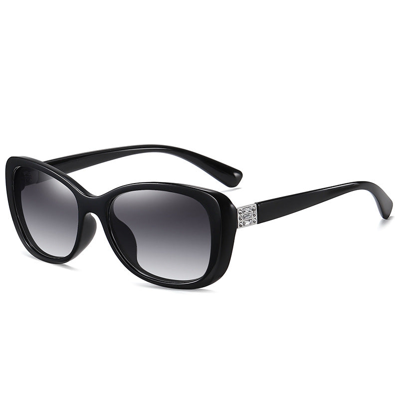 Women's Polarized Metal Small Frame Color-changing Sunglasses