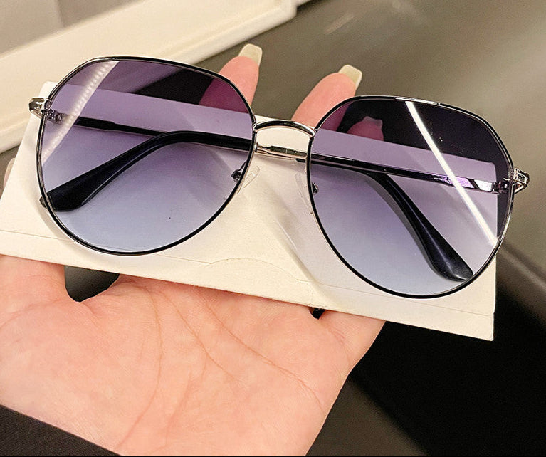 Women's Retro Metal Big Frame Anti-ultraviolet Sunglasses