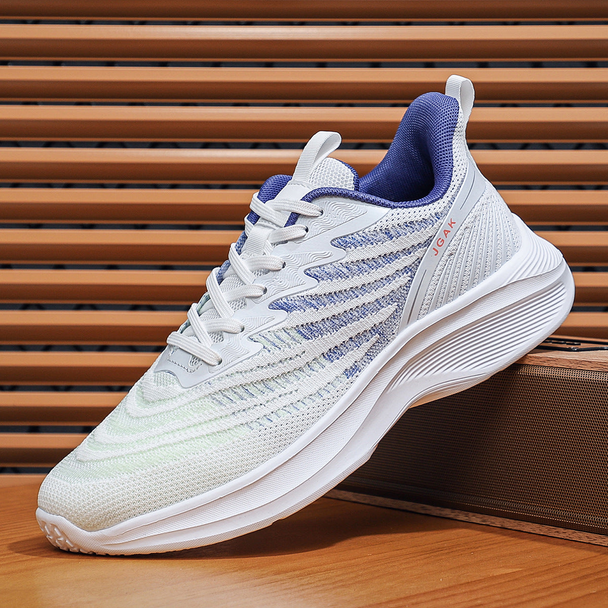 Men's Fly-Woven Outdoor Running Shoes