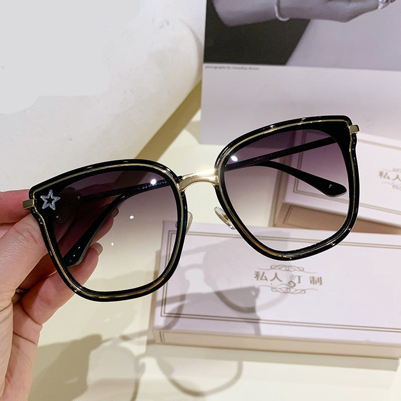 Women's Metal Retro Square Sunshade Anti-ultraviolet glasses
