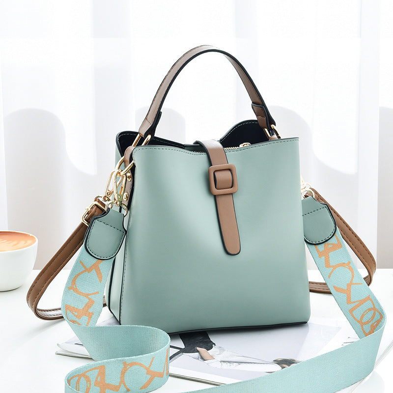 Women's Fashionable Large-Capacity Shoulder Bag