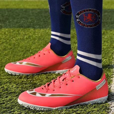 Men's Gamon Leather Low-Top Football Turf Sports Shoes