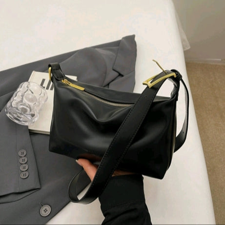 Women's Versatile Fashion Shoulder Bags (In Stock)