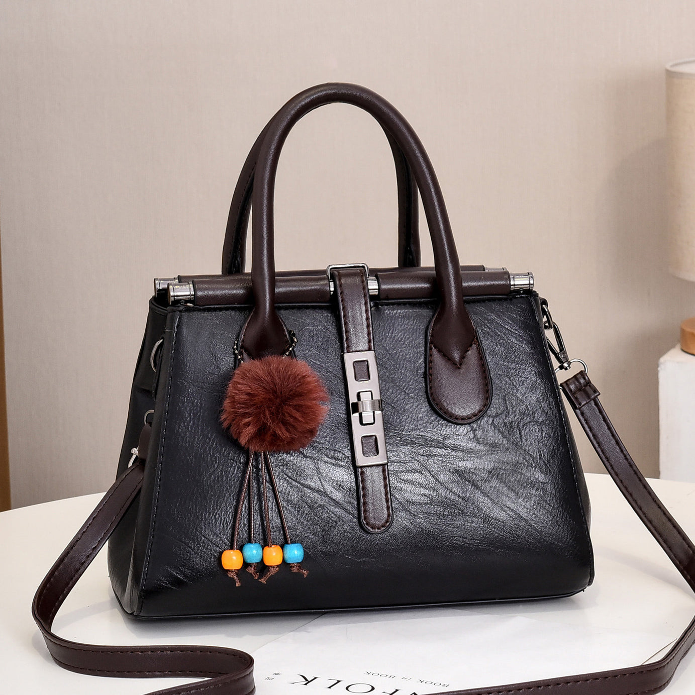 Women's Elegant Fashion Large Capacity Shoulder Bag