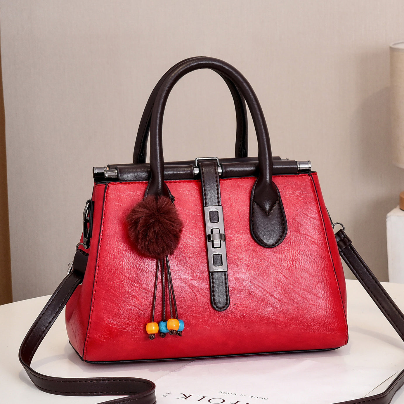 Women's Elegant Fashion Large Capacity Shoulder Bag