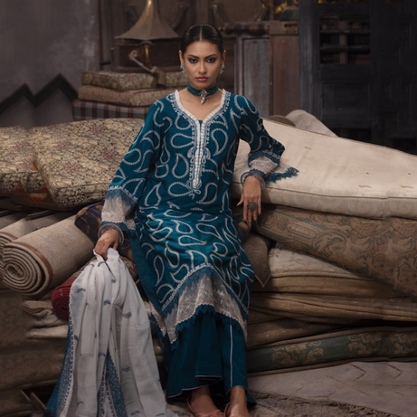 TriTex SHEHZADI Embroidered Lawn with Chiffon | SZ-2533