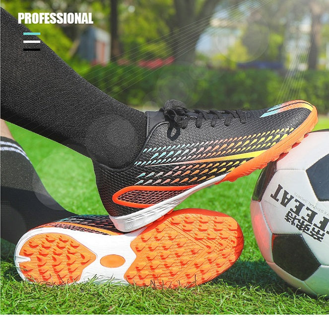 Men's Football Breathable Broken Nails Shoes