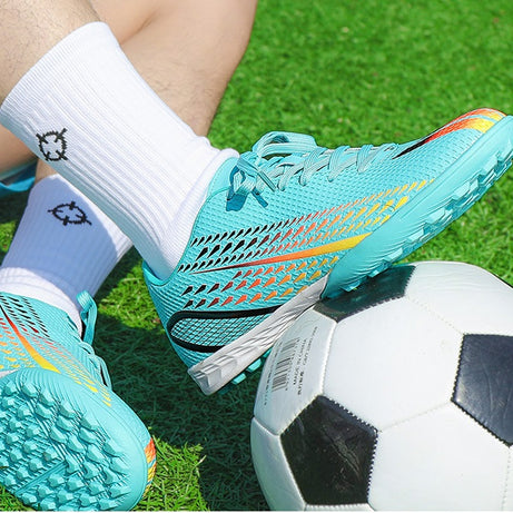 Men's Football Breathable Broken Nails Shoes