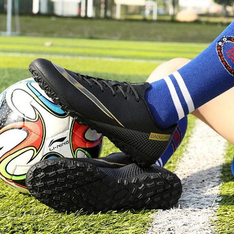 Men's Gamon Leather Low-Top Football Turf Sports Shoes