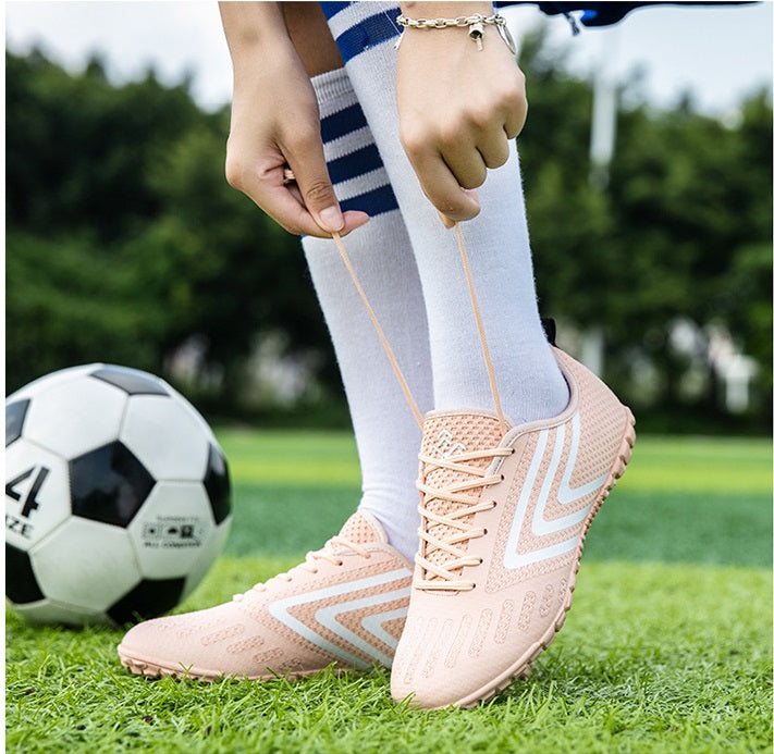 Men's Football Mesh Breathable Sports Shoes