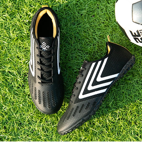 Men's Football Mesh Breathable Sports Shoes