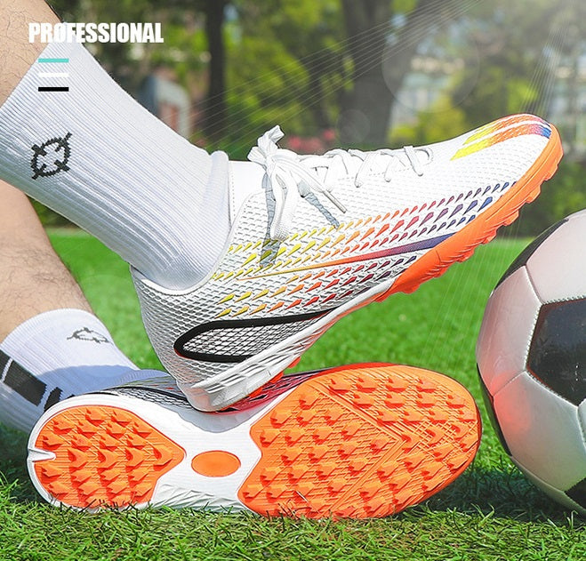 Men's Football Breathable Broken Nails Shoes