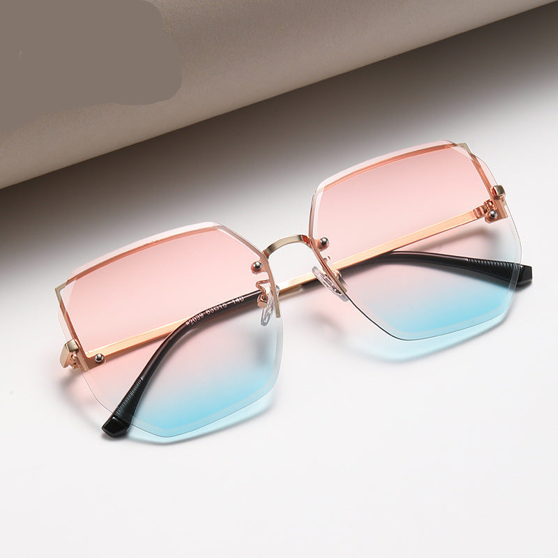Women's Large Frame UV Protection Sunglasses