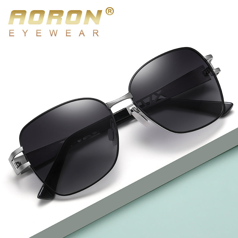 Men's Fashionable Metal Polarized Sunglasses