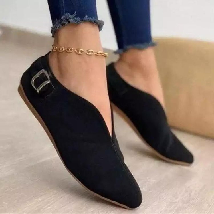 Women's Casual Solid Color Suede Pointed Shoes