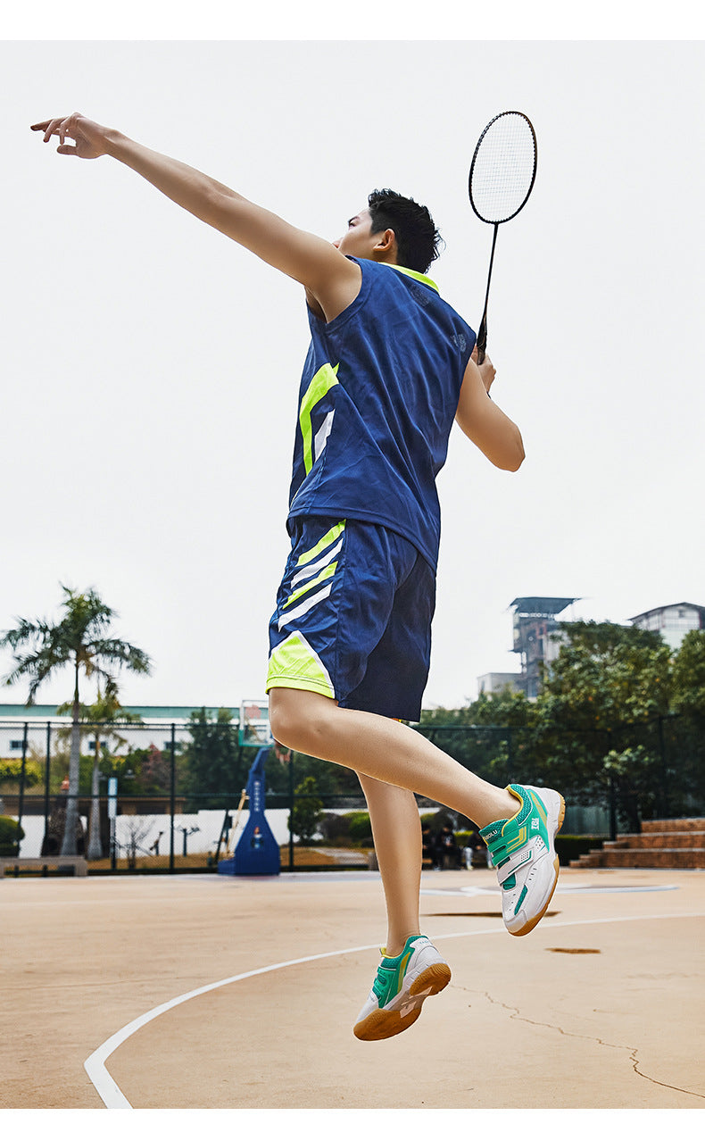 Men's Breathable Lightweight Badminton Sports Shoes (In Stock)
