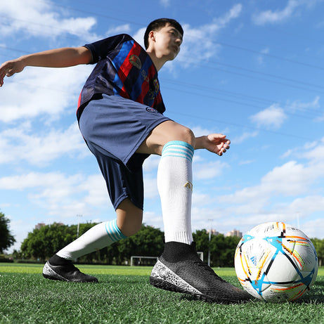 Men's Breathable Sports Football Lightweight Shoes