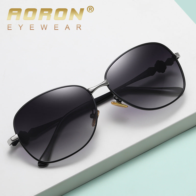 Women's Polarized Large Frame Metal Sunglasses