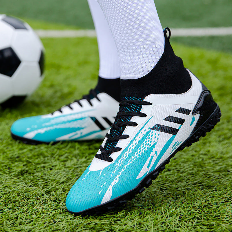 Men's Football Breathable Broken Nails Shoes